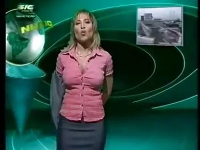 Garota negra extremamente atraente sendo fodida no banco vídeo pornô de brasileirinhas de trás